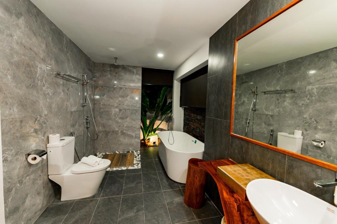 Maneh Villa Langkawi - Private Pool Pantai Cenang  Buitenkant foto