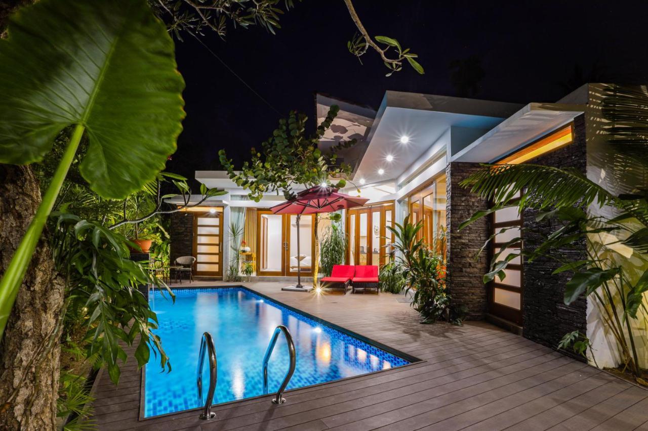 Maneh Villa Langkawi - Private Pool Pantai Cenang  Buitenkant foto