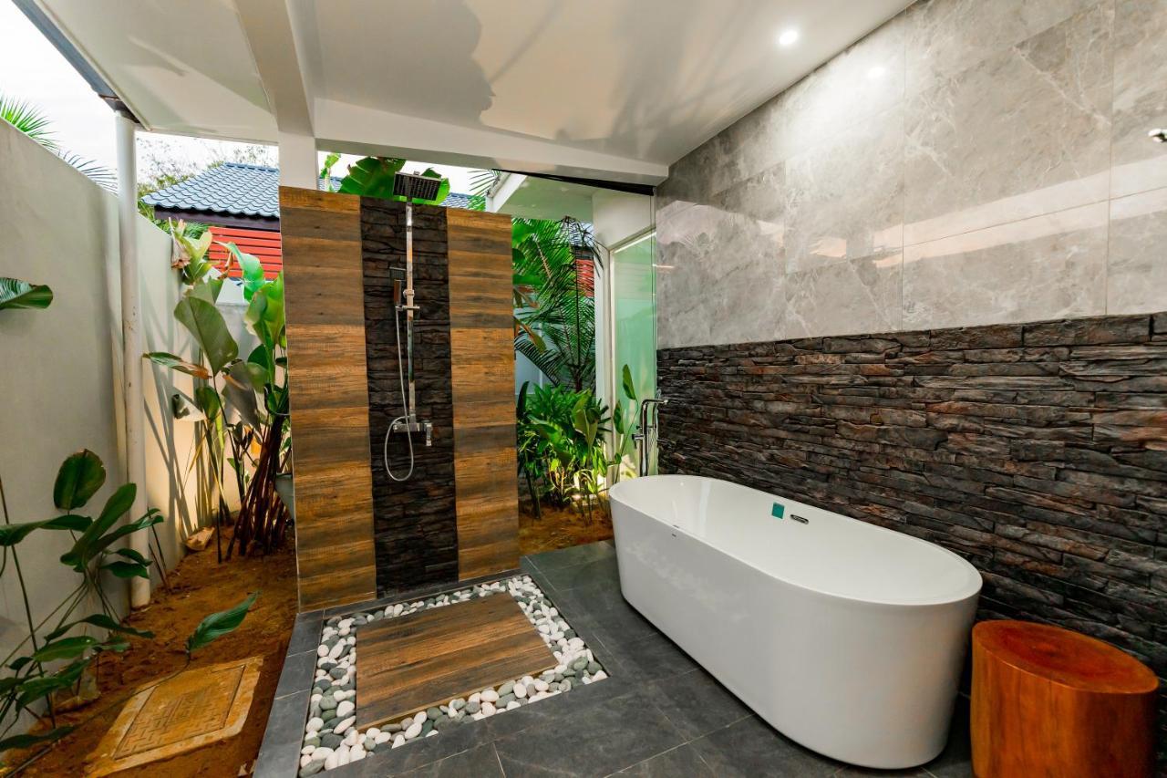 Maneh Villa Langkawi - Private Pool Pantai Cenang  Buitenkant foto